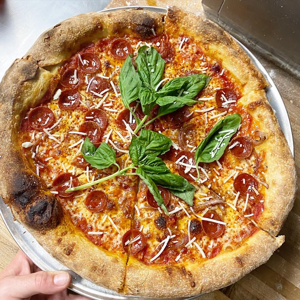 Eleventh Street Pizza – Downtown Miami | restaurant | 1035 N Miami Ave, Miami, FL 33136, USA | 7865362749 OR +1 786-536-2749