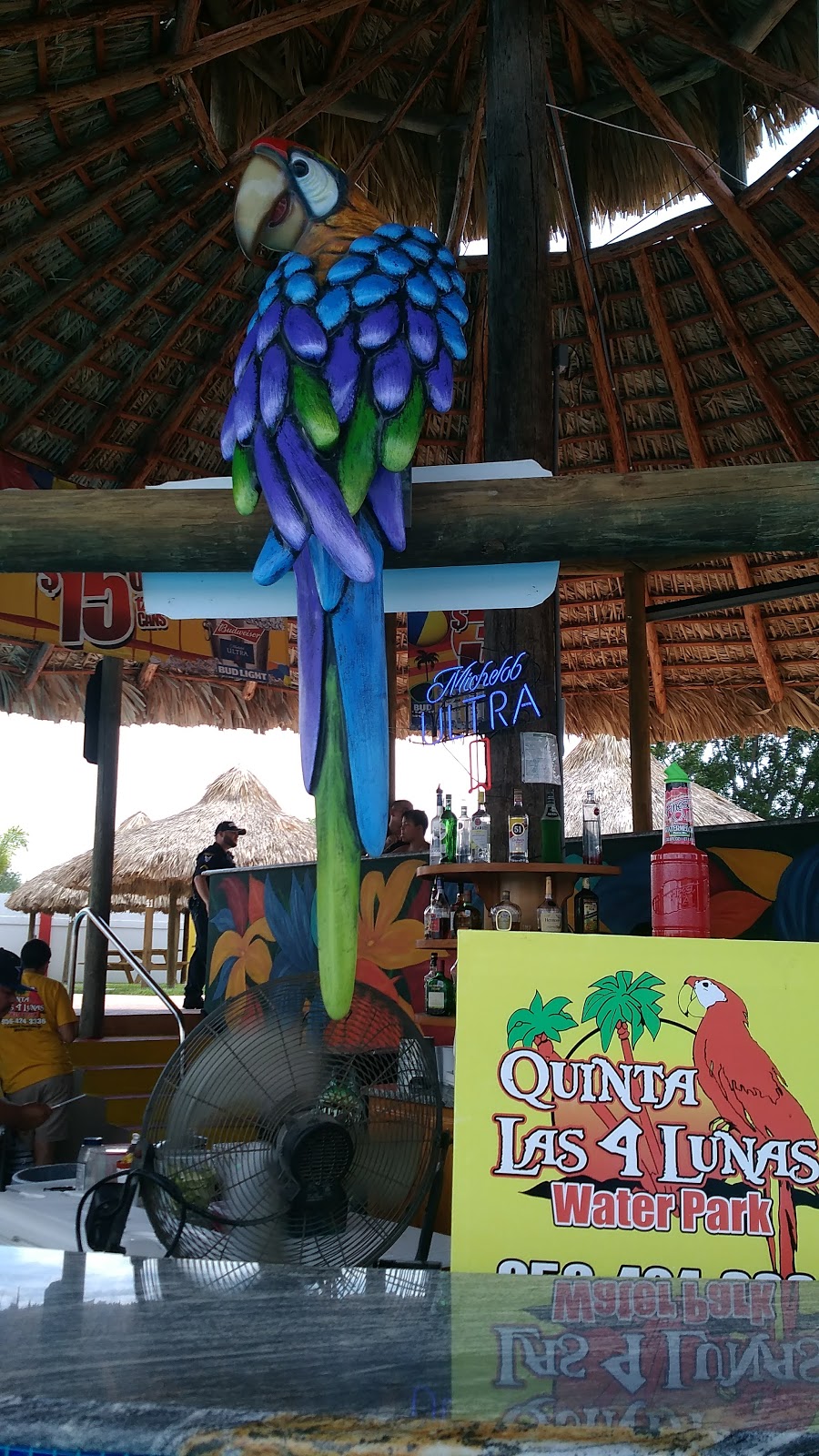 Quinta Las Cuatro Lunas event center | restaurant | 3715 Moorefield Rd, Mission, TX 78574, USA | 9563428270 OR +1 956-342-8270