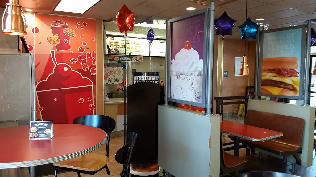 Jack in the Box | restaurant | 7135 Redwood Blvd, Novato, CA 94945, USA | 4158780465 OR +1 415-878-0465