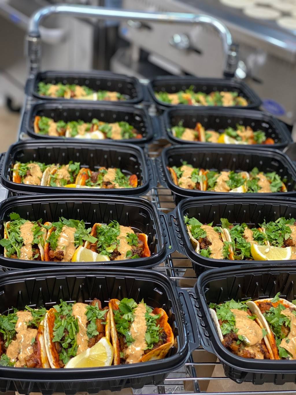 T&T Lifestyle | restaurant | 11419 Santa Monica Blvd, Los Angeles, CA 90025, USA | 3106998642 OR +1 310-699-8642