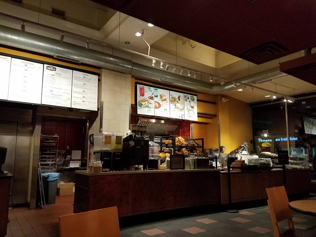 Panera Bread | cafe | 1700 Sherman Ave, Evanston, IL 60201, USA | 8477338356 OR +1 847-733-8356