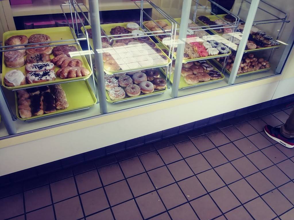 Spudnuts Donuts | bakery | 2311 E Ave S, Palmdale, CA 93550, USA | 6612651888 OR +1 661-265-1888