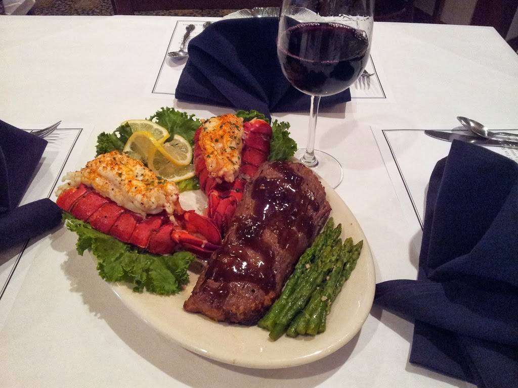 Wallys Spot Supper Club | restaurant | 1979 Main St, Green Bay, WI 54302, USA | 9204687924 OR +1 920-468-7924