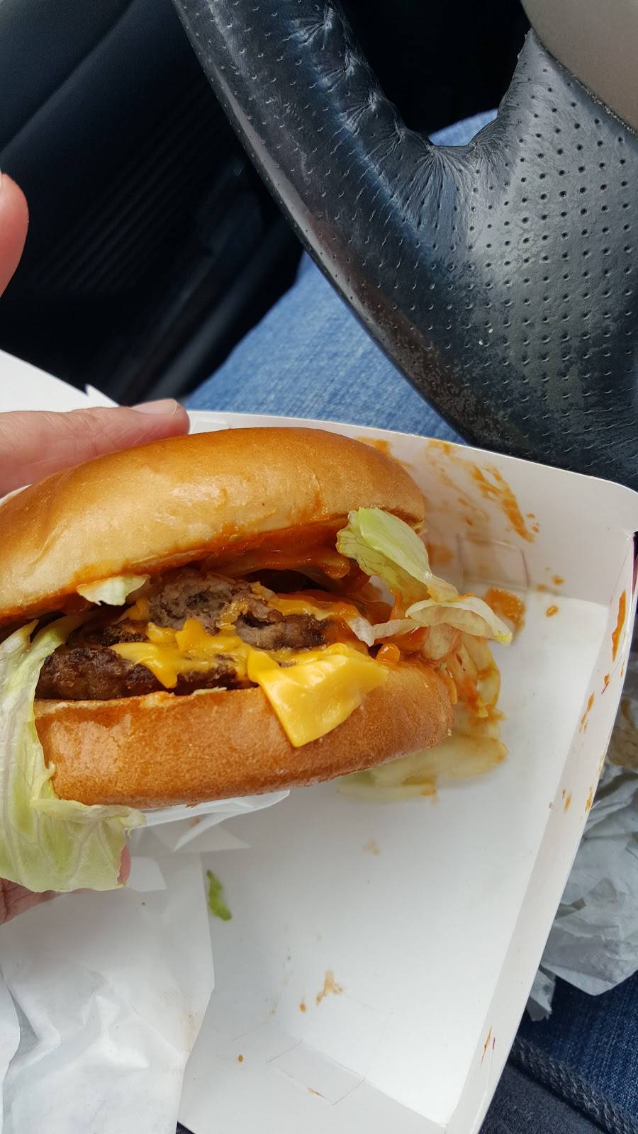 Jack in the Box | restaurant | 10699 Folsom Blvd, Rancho Cordova, CA 95670, USA | 9163645340 OR +1 916-364-5340