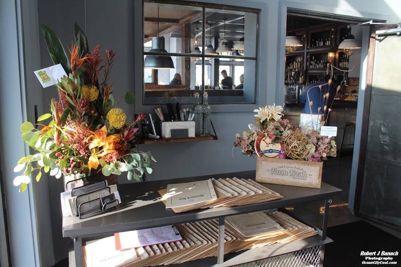 DRY 85 OC | restaurant | 12 48th St, Ocean City, MD 21842, USA | 4436648989 OR +1 443-664-8989