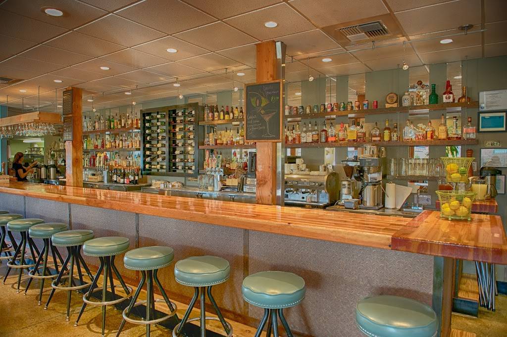 Spenard Roadhouse | restaurant | 1049 W Northern Lights Blvd, Anchorage, AK 99503, USA | 9077707623 OR +1 907-770-7623