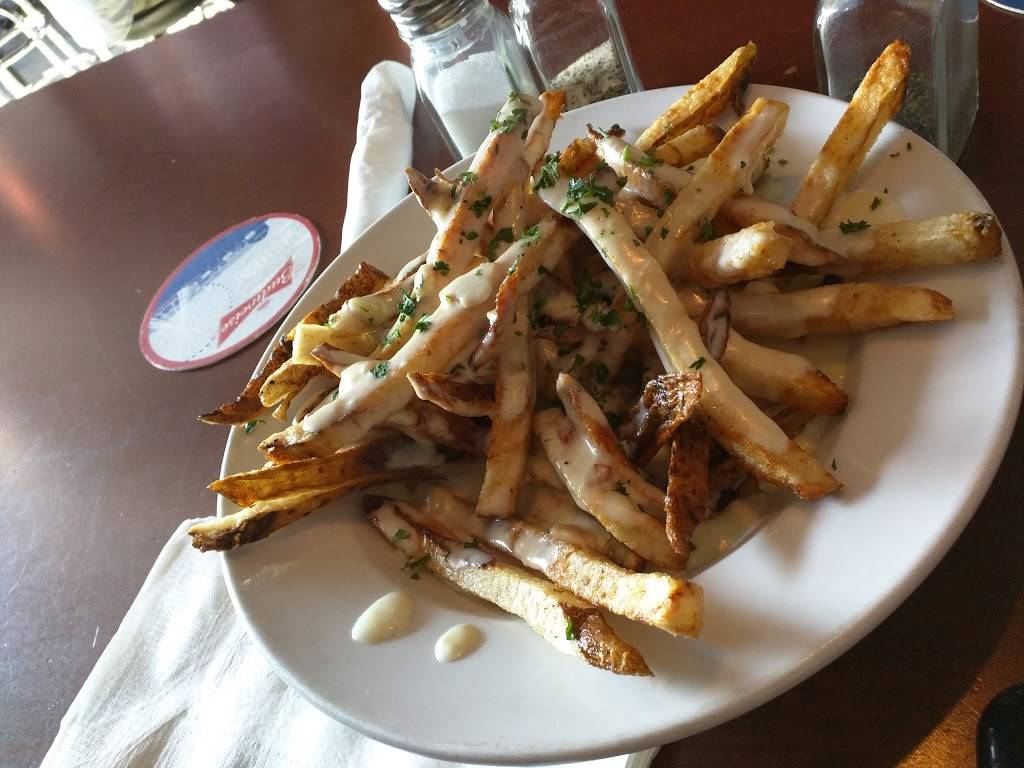 Bad Alberts Tap & Grill | restaurant | 5100 Ballard Ave NW, Seattle, WA 98107, USA | 2067892000 OR +1 206-789-2000