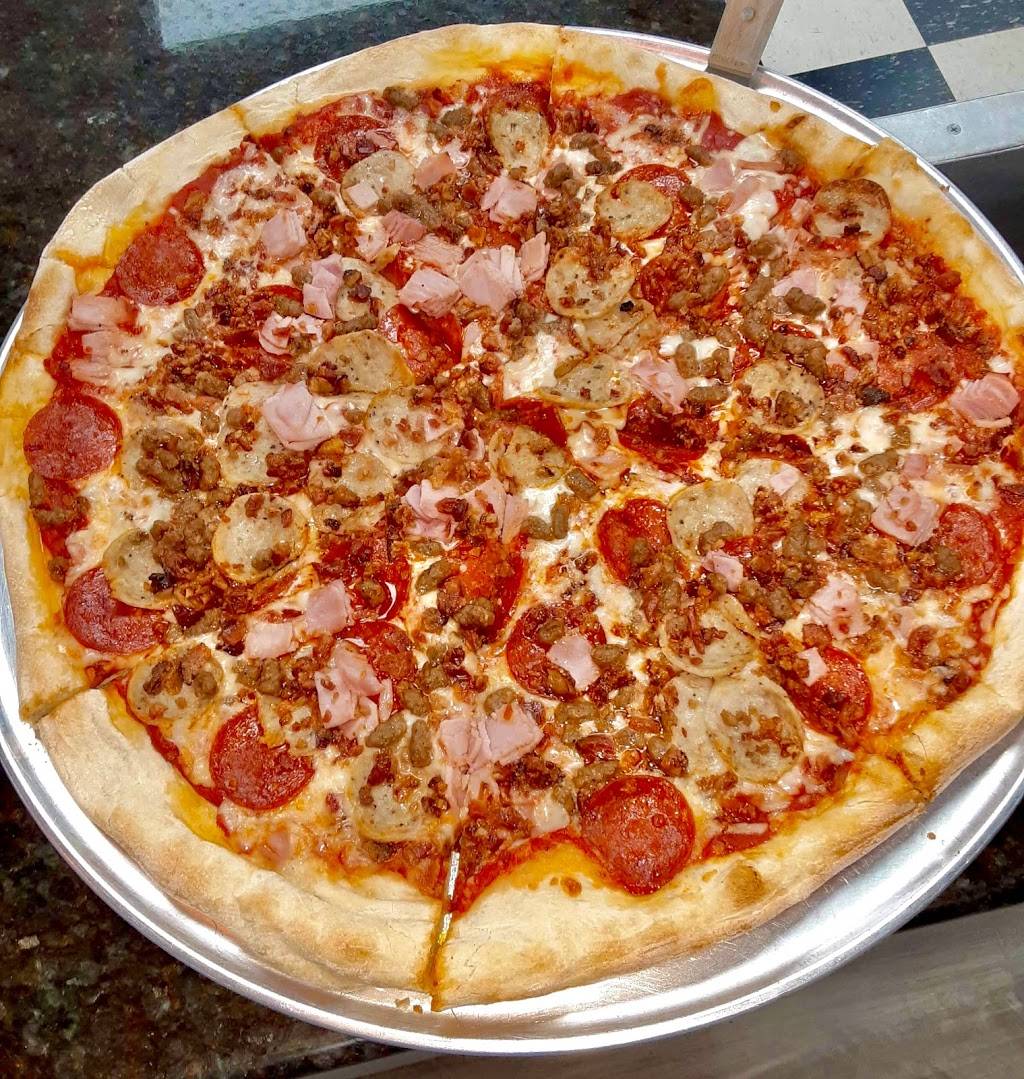 Rinos Italian Grill and Pizza | restaurant | 2537 E Lyon Station Rd #103, Creedmoor, NC 27522, USA | 9195294019 OR +1 919-529-4019