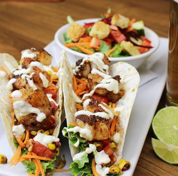 Crabby Joes Bar • Grill | restaurant | 670 Oxford St W, London, ON N6H 1T9, Canada | 5196576888 OR +1 519-657-6888