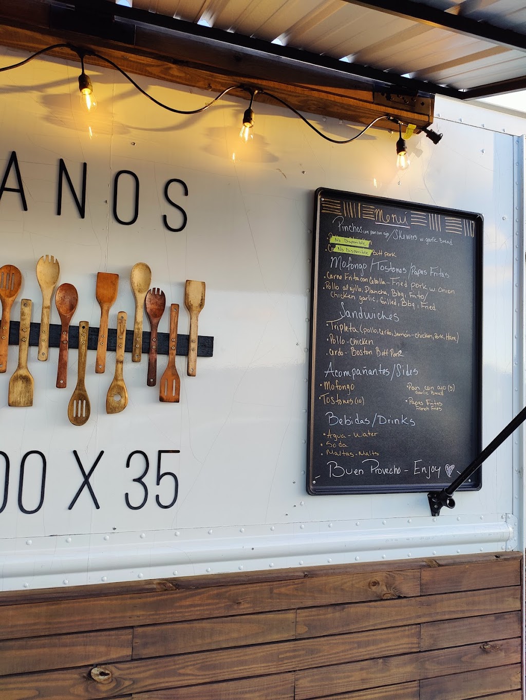 Artesanos 100x35 Food Truck | restaurant | 2160 SW Hwy 484, Ocala, FL 34473, USA | 3522336291 OR +1 352-233-6291