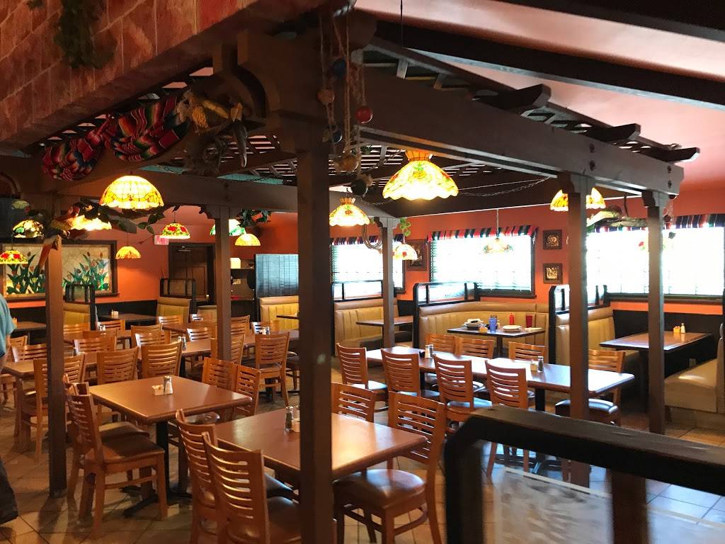 Old Hacienda Restaurant | restaurant | 5303 Olive Dr, Bakersfield, CA 93308, USA | 6613996015 OR +1 661-399-6015