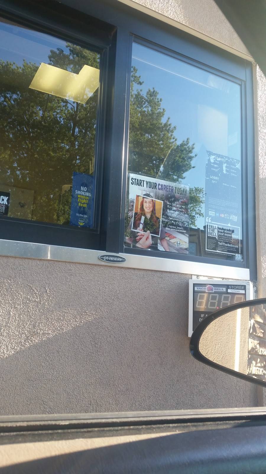 Taco Bell | restaurant | 100 S Main St, Middlebury, IN 46540, USA | 5748259168 OR +1 574-825-9168