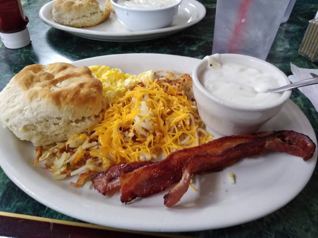 Bus Station Cafe | cafe | 411 E Broadway, Seminole, OK 74868, USA | 4053829997 OR +1 405-382-9997