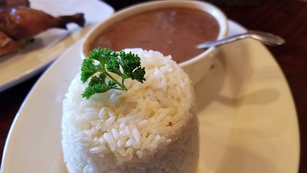 Brazas Chicken | restaurant | 4797 S Orange Ave, Orlando, FL 32806, USA | 4075820506 OR +1 407-582-0506