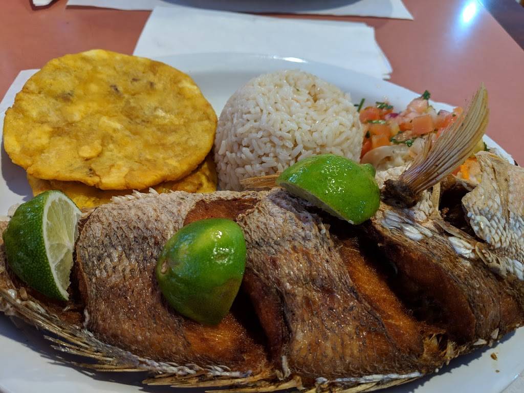 El Centroamericano Restaurant y Liquor Bar | restaurant | 155 SW 107th Ave, Miami, FL 33174, USA | 3055529480 OR +1 305-552-9480