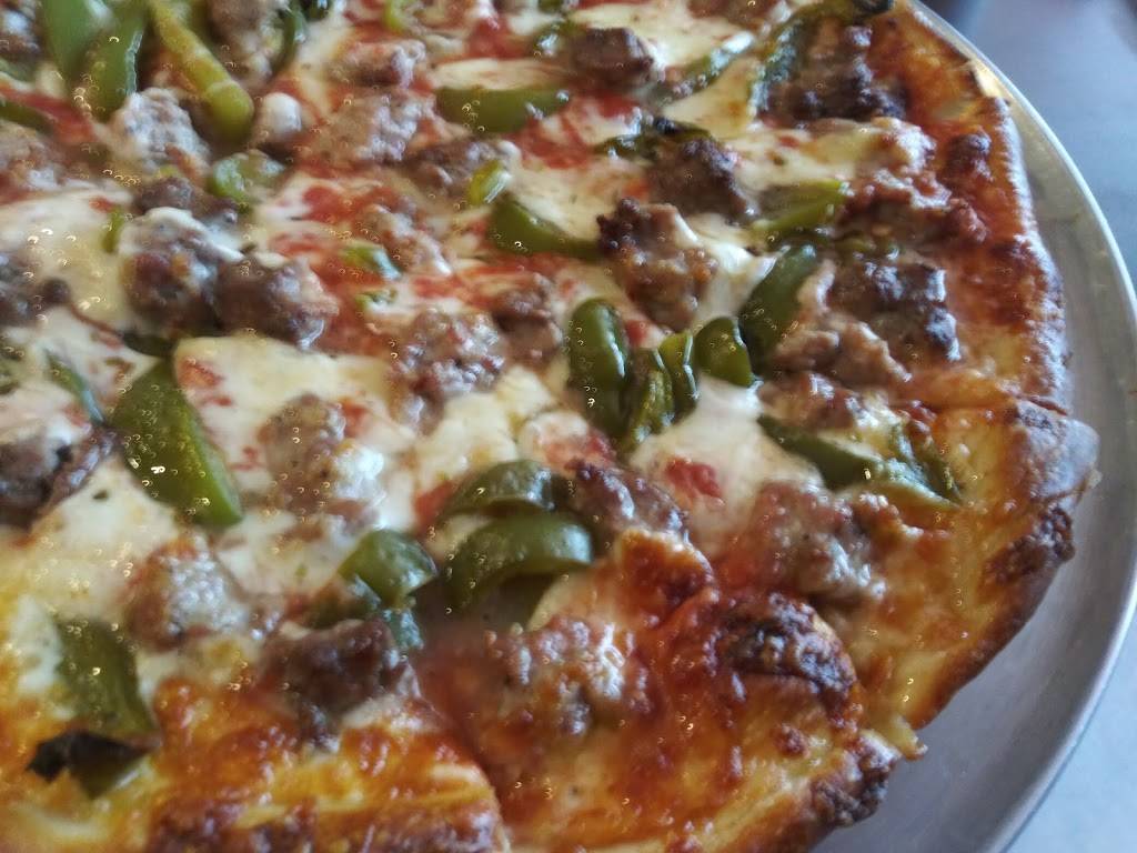 Central Pizza | restaurant | 96 Mill St, Berlin, CT 06037, USA | 8608280133 OR +1 860-828-0133