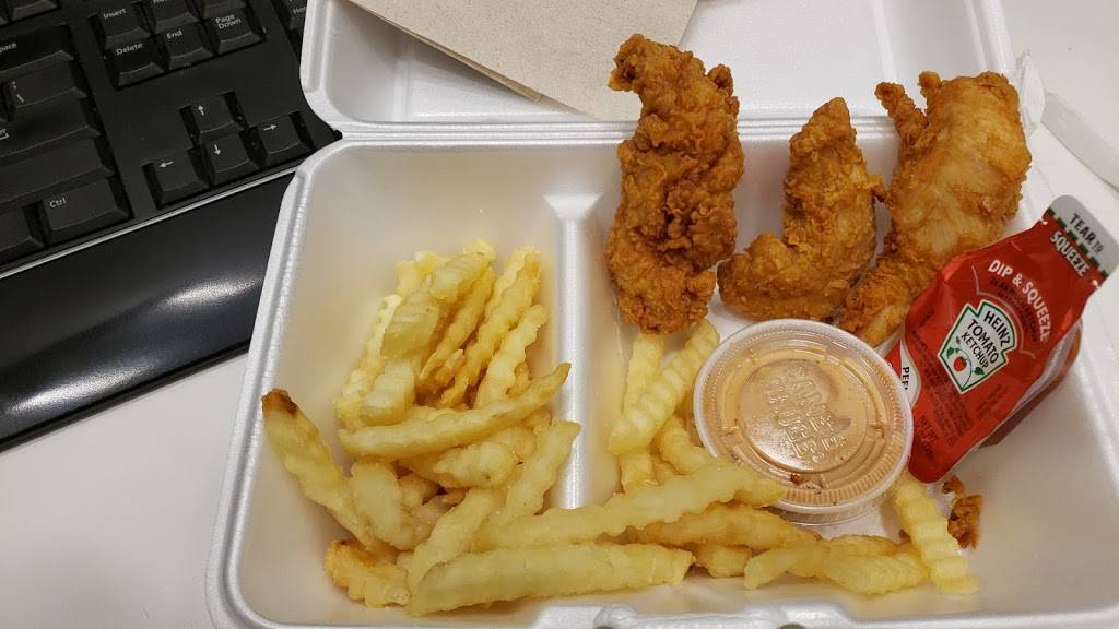 Raising Canes Chicken Fingers | meal takeaway | 12345 FM 1960 W, Houston, TX 77065, USA | 2814693435 OR +1 281-469-3435