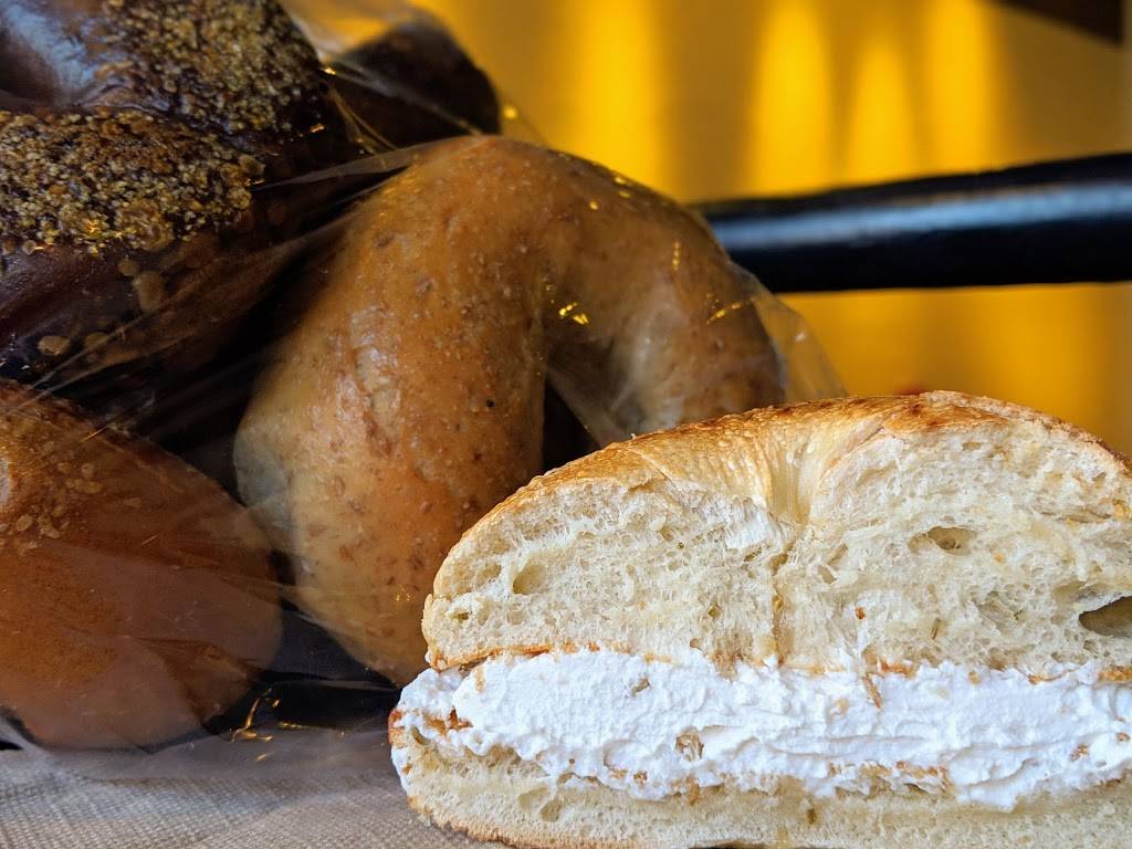 Burlington Bagel Bakery | restaurant | 93 Church St, Burlington, VT 05401, USA | 8024971530 OR +1 802-497-1530