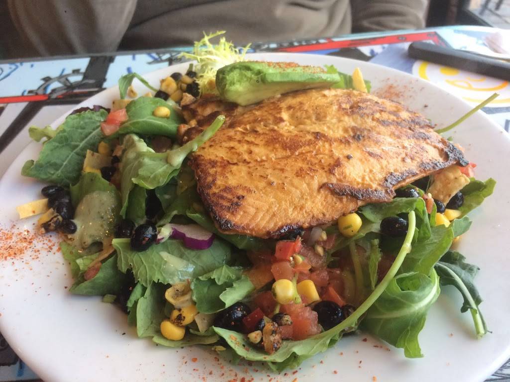 Wahoos Fish Taco | restaurant | 4505 Chino Hills Pkwy E, Chino Hills, CA 91709, USA | 9093935650 OR +1 909-393-5650