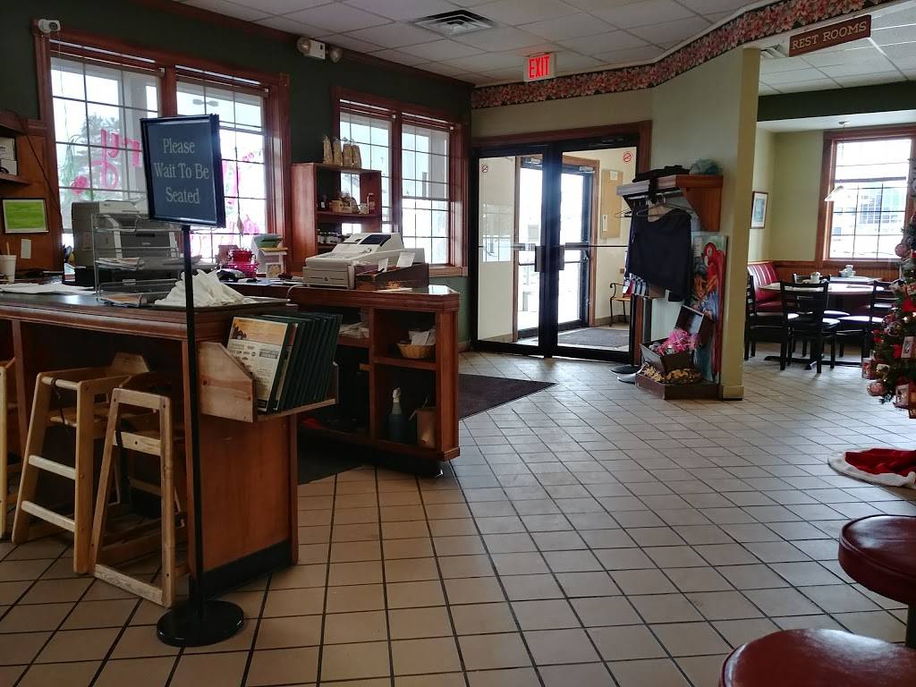 Richards Restaurant | restaurant | 864 E 45th St, Marion, IN 46953, USA | 7656778254 OR +1 765-677-8254