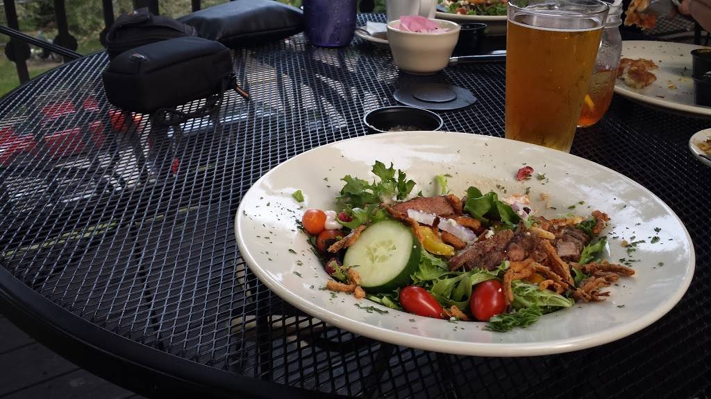 The Harmony Inn | restaurant | 230 Mercer St, Harmony, PA 16037, USA | 7244525124 OR +1 724-452-5124