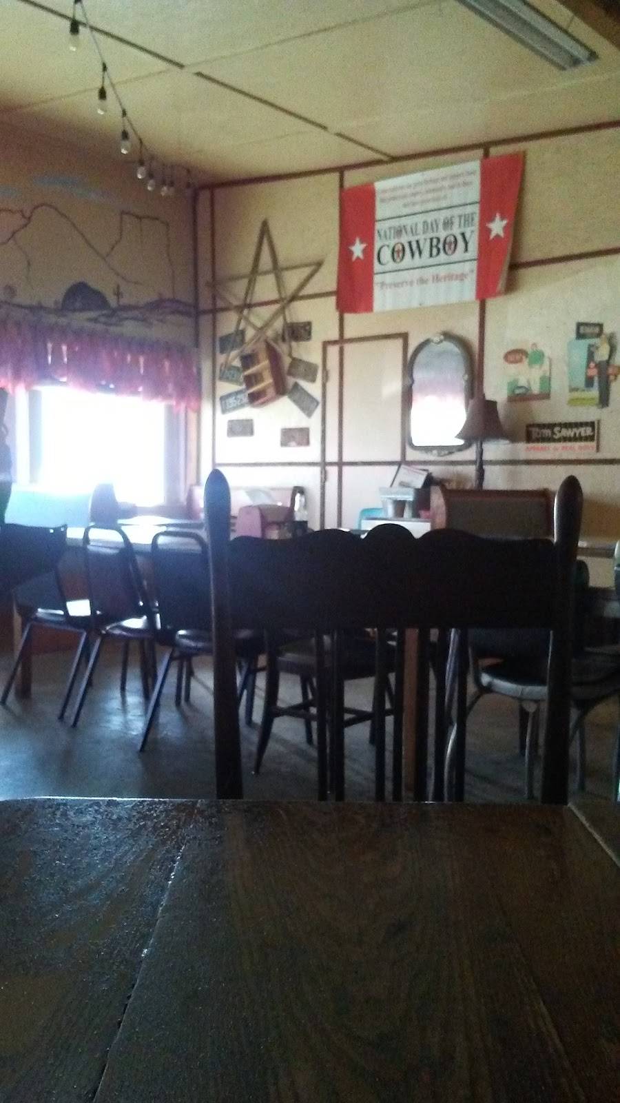 Meleahs Cafe | restaurant | 2101-2153 S 3rd St, Merom, IN 47861, USA | 8123564108 OR +1 812-356-4108