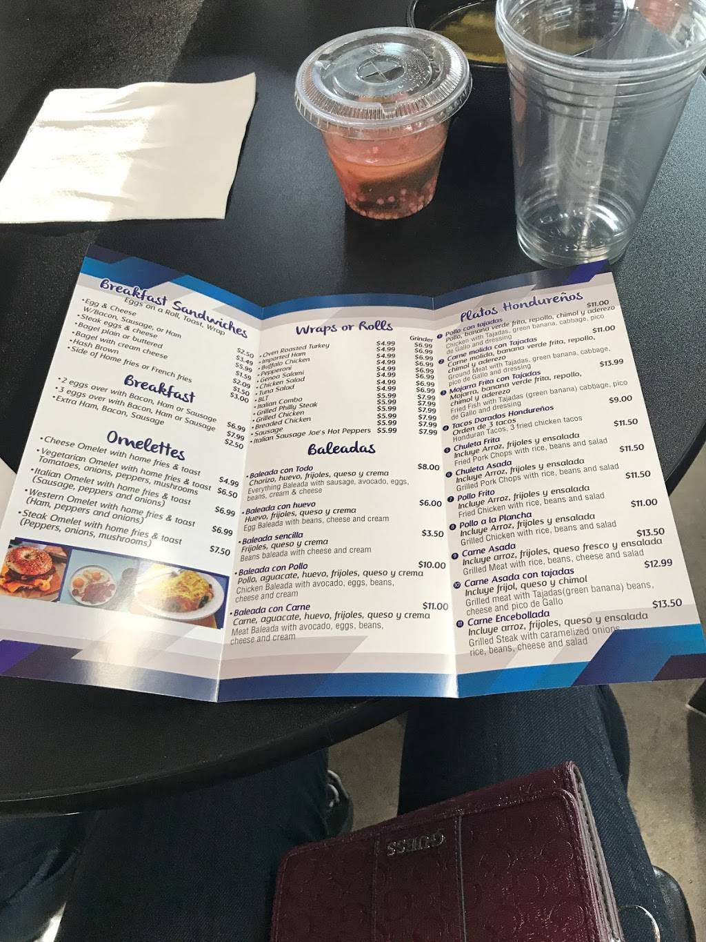 Rincon Hondureño | restaurant | 999 Chase Pkwy, Waterbury, CT 06708, USA | 2039521546 OR +1 203-952-1546