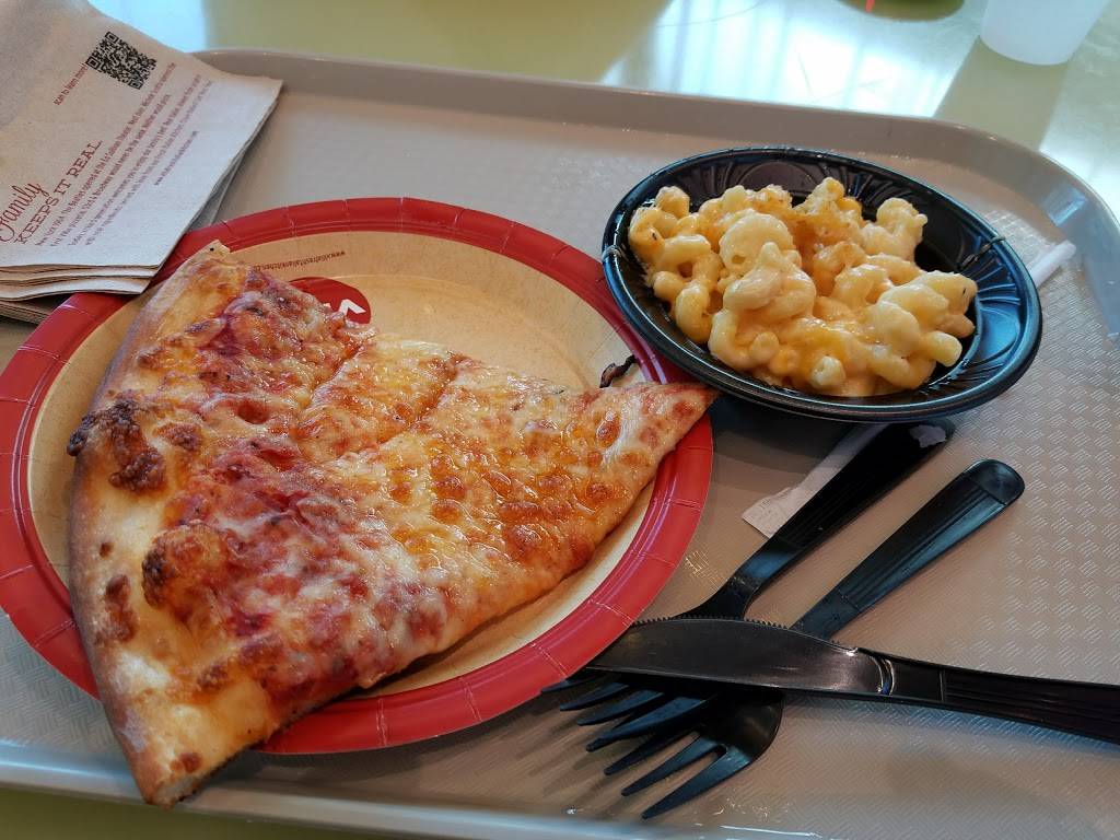 Villa Italian Kitchen | restaurant | 2800 Southcenter Mall Suite Fc4, Seattle, WA 98188, USA | 2062461567 OR +1 206-246-1567