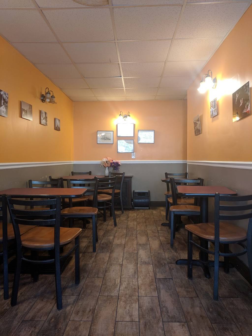 Princeton House of Pizza | restaurant | 25 Hubbardston Rd, Princeton, MA 01541, USA | 9784645858 OR +1 978-464-5858