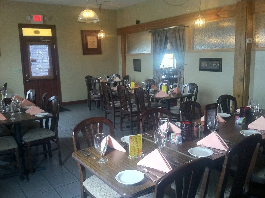 The Brass Lantern Restaurant and Lounge | night club | 79 Chestnut Hill Rd, Crossville, TN 38555, USA | 9314847657 OR +1 931-484-7657