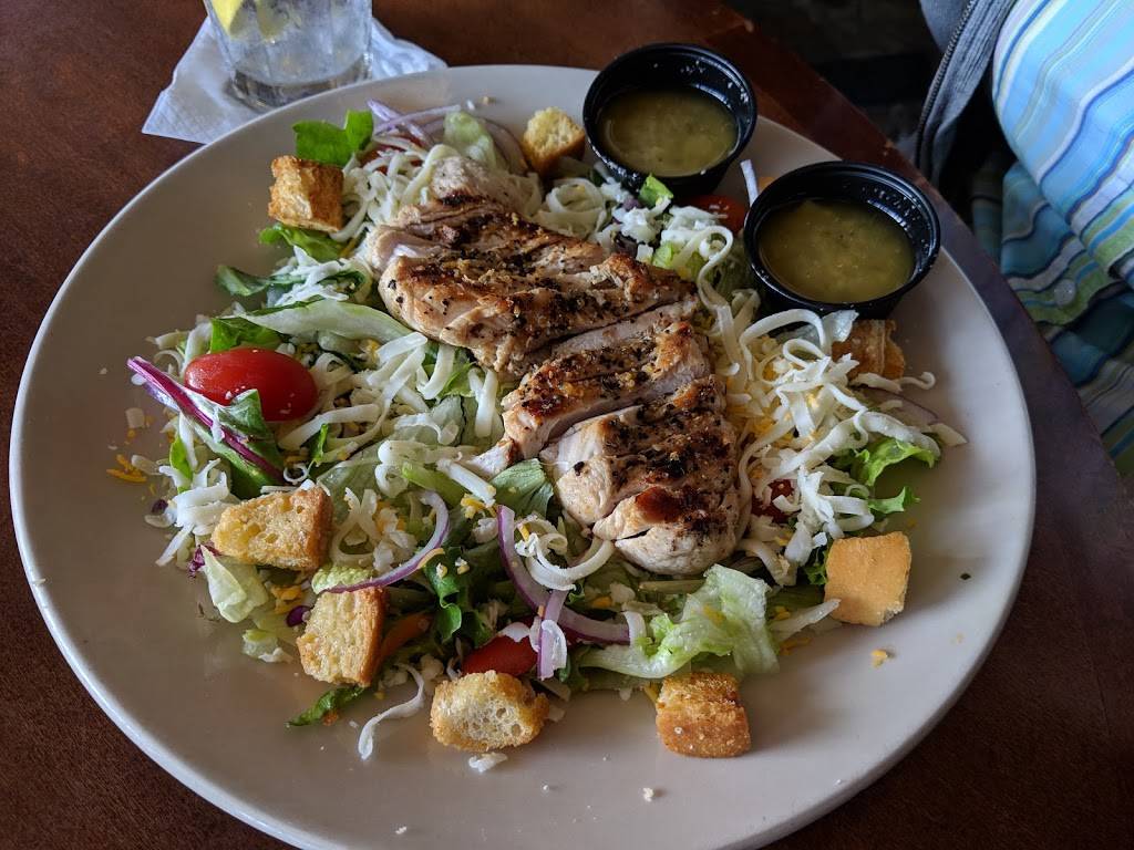 Carmines Restaurant & Bar - Ybor | restaurant | 3808, 1802 E 7th Ave, Tampa, FL 33605, USA | 8132483834 OR +1 813-248-3834