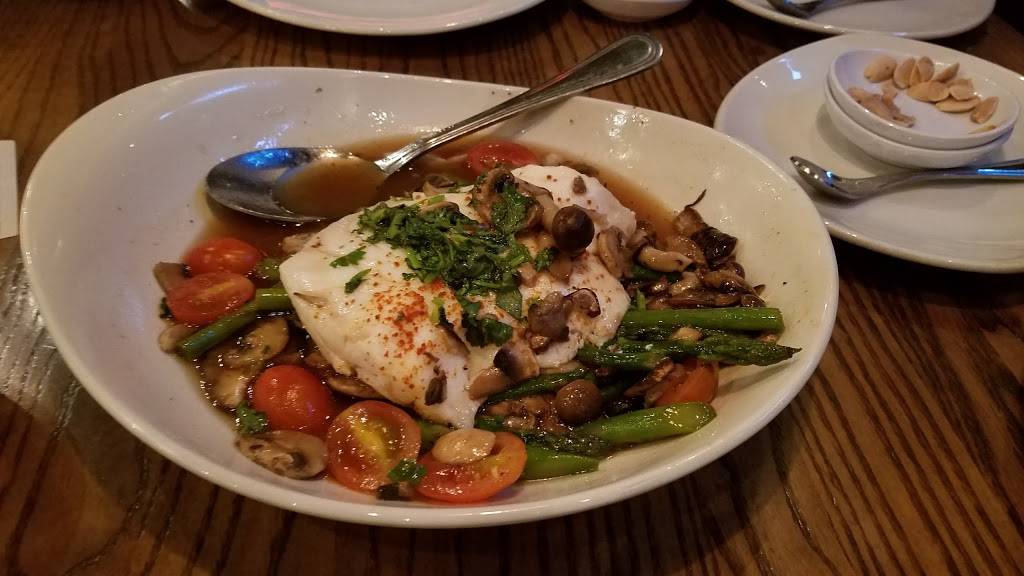 P.F. Changs | restaurant | 21821 W Oxnard St, Woodland Hills, CA 91367, USA | 8183400491 OR +1 818-340-0491