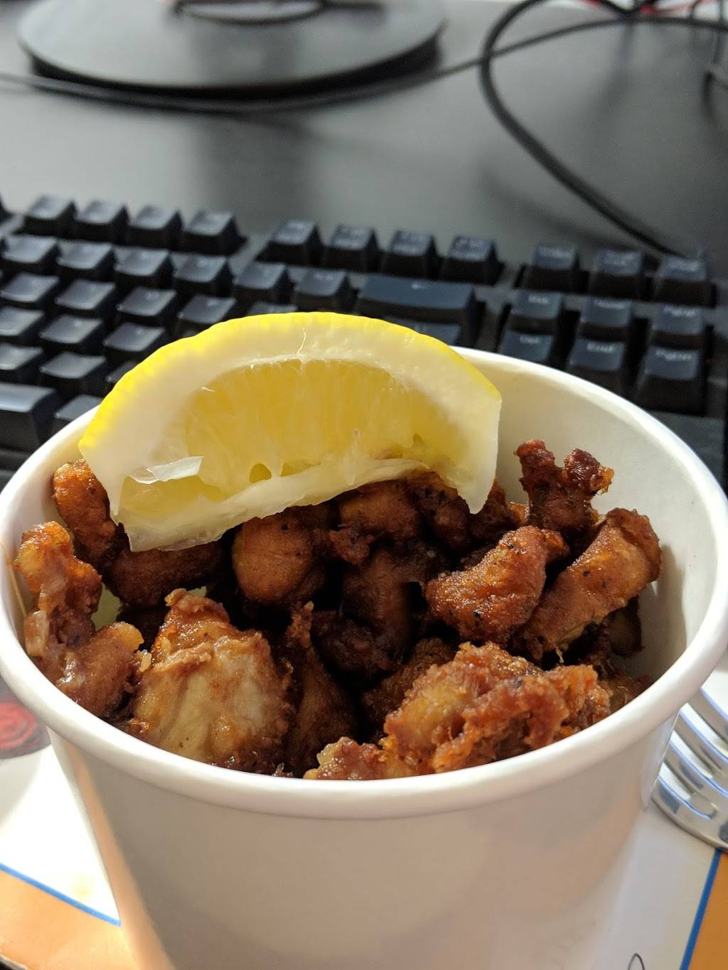 Sunny Blue | restaurant | 12608 W Washington Blvd A, Los Angeles, CA 90066, USA | 3107516306 OR +1 310-751-6306