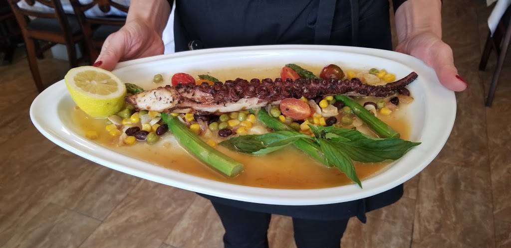 Sur La Baie | restaurant | 3099 Emmons Ave, Brooklyn, NY 11235, USA | 7189757787 OR +1 718-975-7787