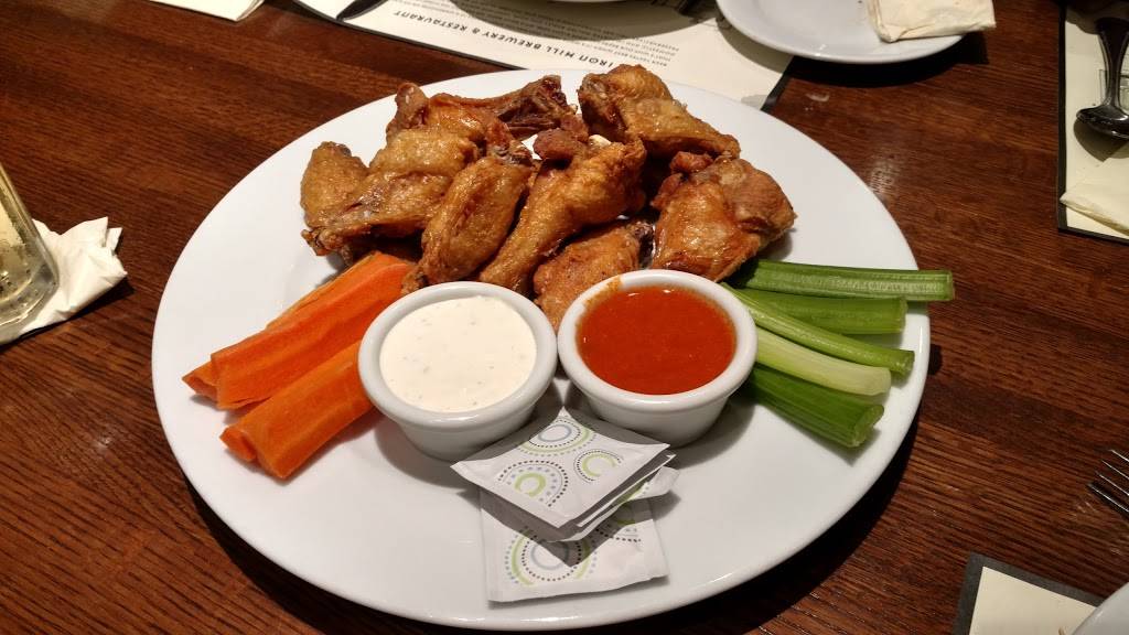 Iron Hill Brewery & Restaurant | restaurant | Huntingdon Valley Shopping Center, 785 Huntingdon Pike, Huntingdon Valley, PA 19006, USA | 6106029255 OR +1 610-602-9255