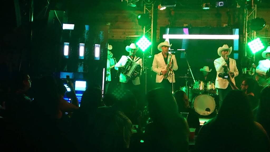 El Tequilas Night Club | night club | 110 25th Ave, Melrose Park, IL 60160, USA | 8156087399 OR +1 815-608-7399