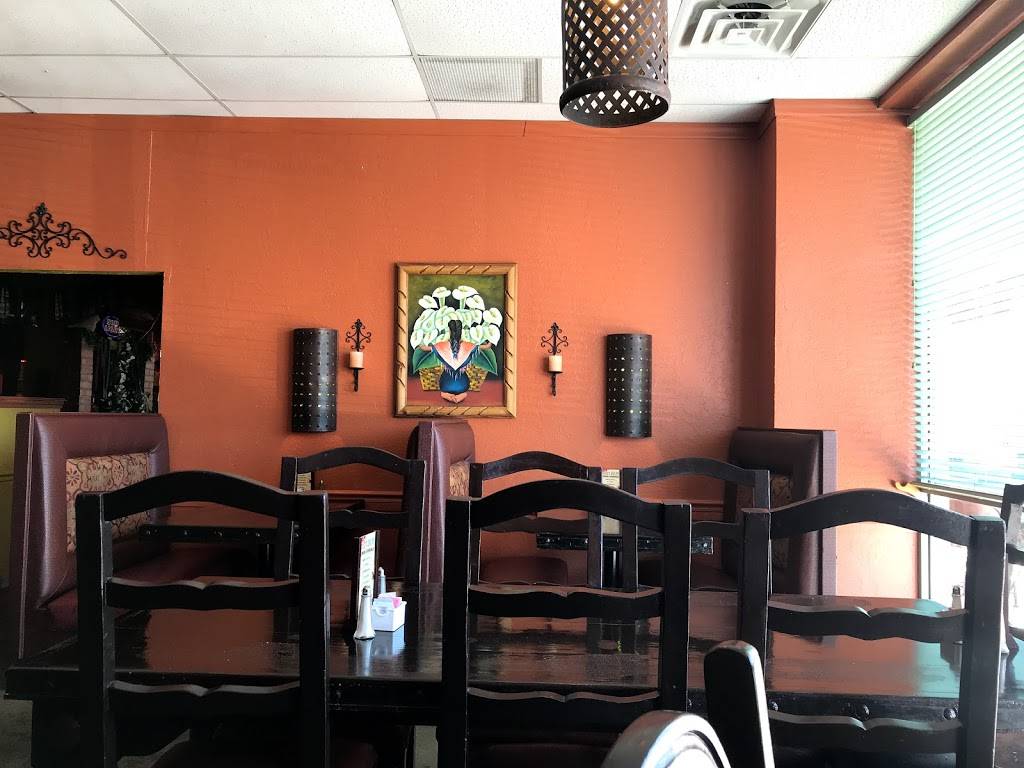 Locos Mexican Restaurant | restaurant | 1121 Essington Rd, Joliet, IL 60435, USA | 8157259060 OR +1 815-725-9060