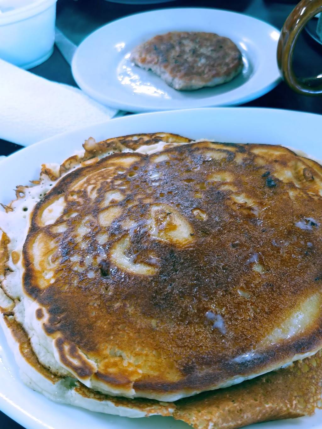 Dubois Cafe | cafe | 906 Sabattus St, Lewiston, ME 04240, USA | 2077956688 OR +1 207-795-6688