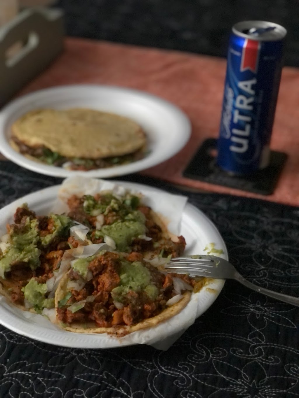 Chabelitas Tacos | restaurant | 2001 S Garey Ave, Pomona, CA 91766, USA | 2132949729 OR +1 213-294-9729