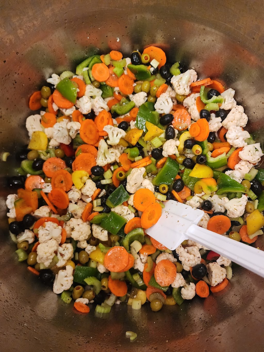 Della Terra Kitchen | restaurant | 108 Congamond Rd, Southwick, MA 01077, USA | 4138002100 OR +1 413-800-2100