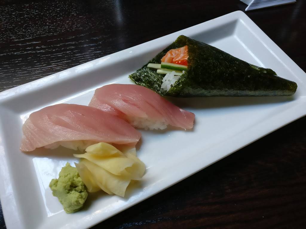 Naked Fish | restaurant | 2084 Chestnut St, San Francisco, CA 94123, USA | 4157711168 OR +1 415-771-1168