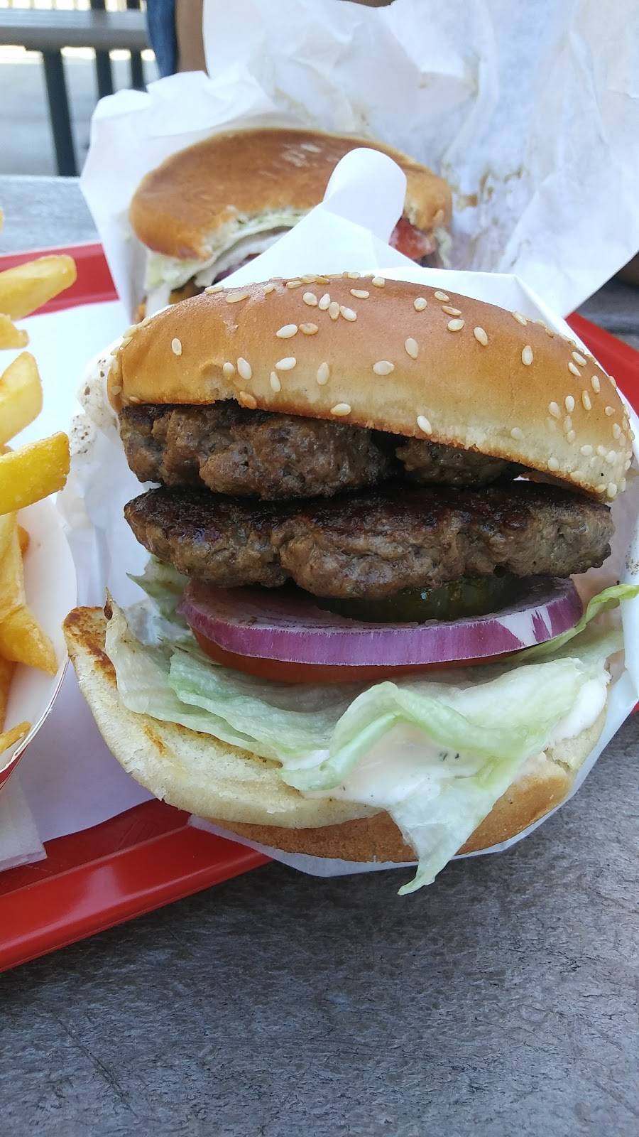 Village Drive-in | restaurant | 3810 60th St, Sacramento, CA 95820, USA | 9164573196 OR +1 916-457-3196