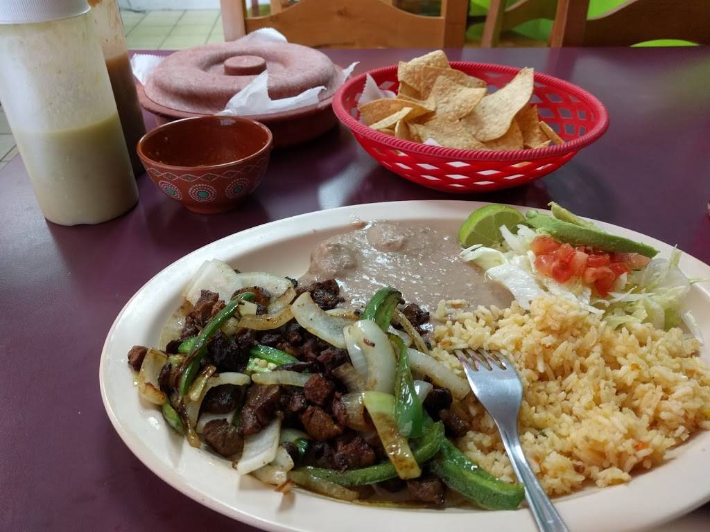 El Cerrito Taqueria | restaurant | 14929 TX-249 #200, Houston, TX 77086, USA | 8323751049 OR +1 832-375-1049