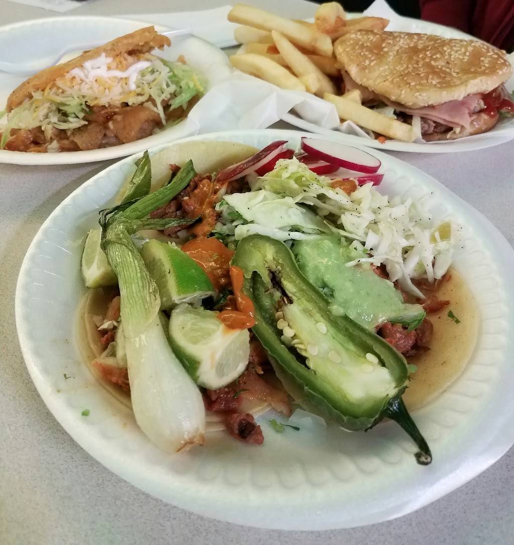 Los Gallitos Taqueria | restaurant | 2630 W Alameda Ave, Denver, CO 80219, USA | 3039550175 OR +1 303-955-0175