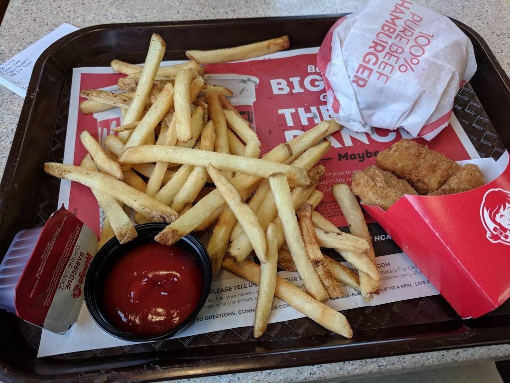 Wendys | restaurant | 793 Business Park Dr, Prattville, AL 36066, USA | 3343652154 OR +1 334-365-2154