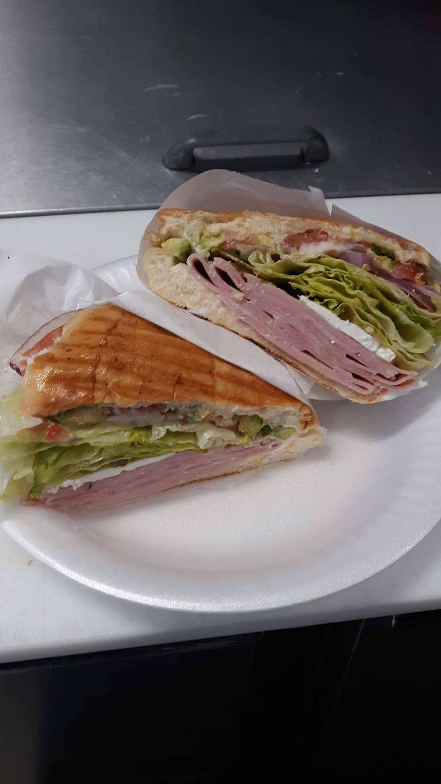 La Catrina Cafe | cafe | 2310 Whittier Blvd, Los Angeles, CA 90023, USA | 3238660276 OR +1 323-866-0276