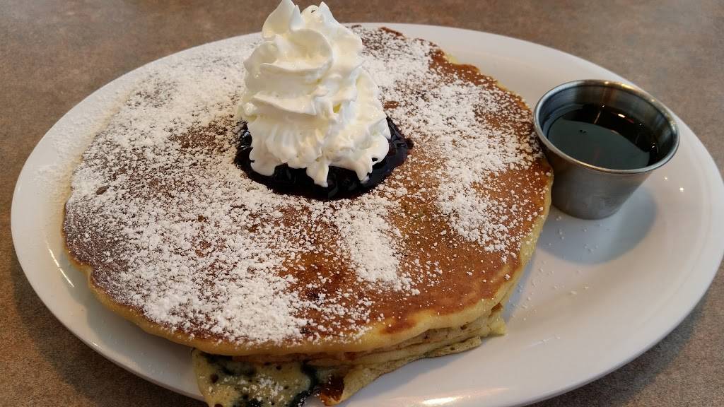 Bravos California Fresh | restaurant | 21635 Eucalyptus Ave, Moreno Valley, CA 92553, USA | 9516563636 OR +1 951-656-3636