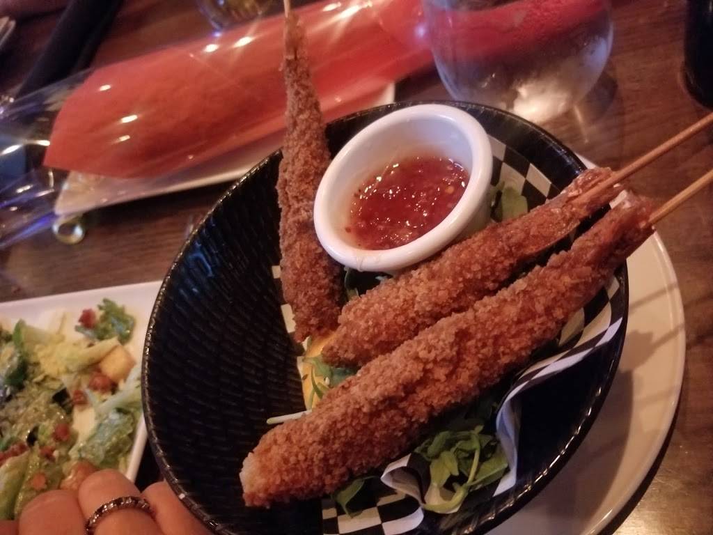 Houston Avenue Bar & Grill | restaurant | 1161 Montée des Pionniers, Terrebonne, QC J6V 0E1, Canada | 4505813838 OR +1 450-581-3838