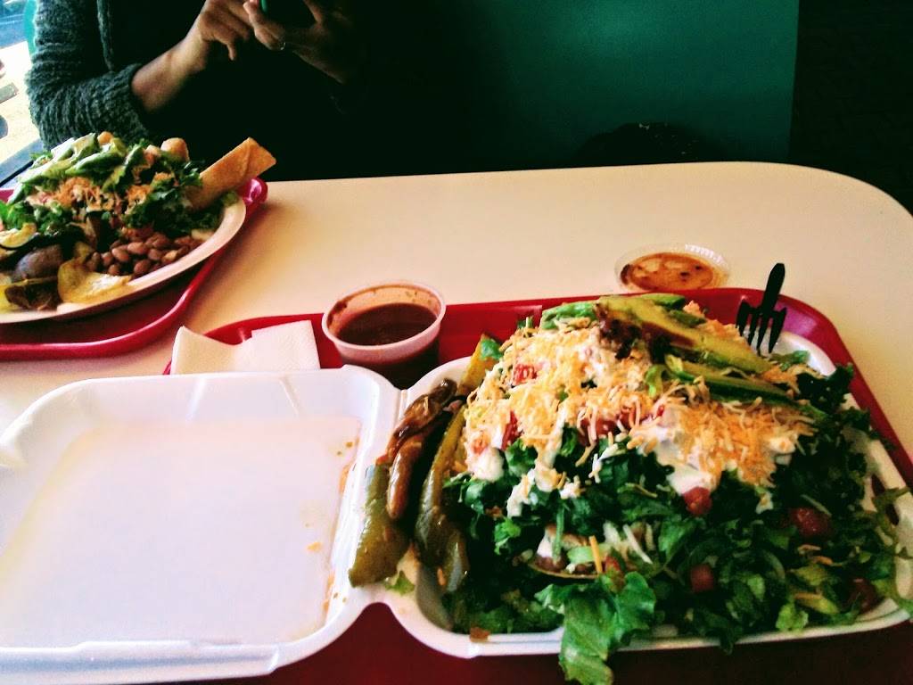 Super Pollos Rostizados | restaurant | 3353 Whittier Blvd, Los Angeles, CA 90023, USA | 3232682842 OR +1 323-268-2842