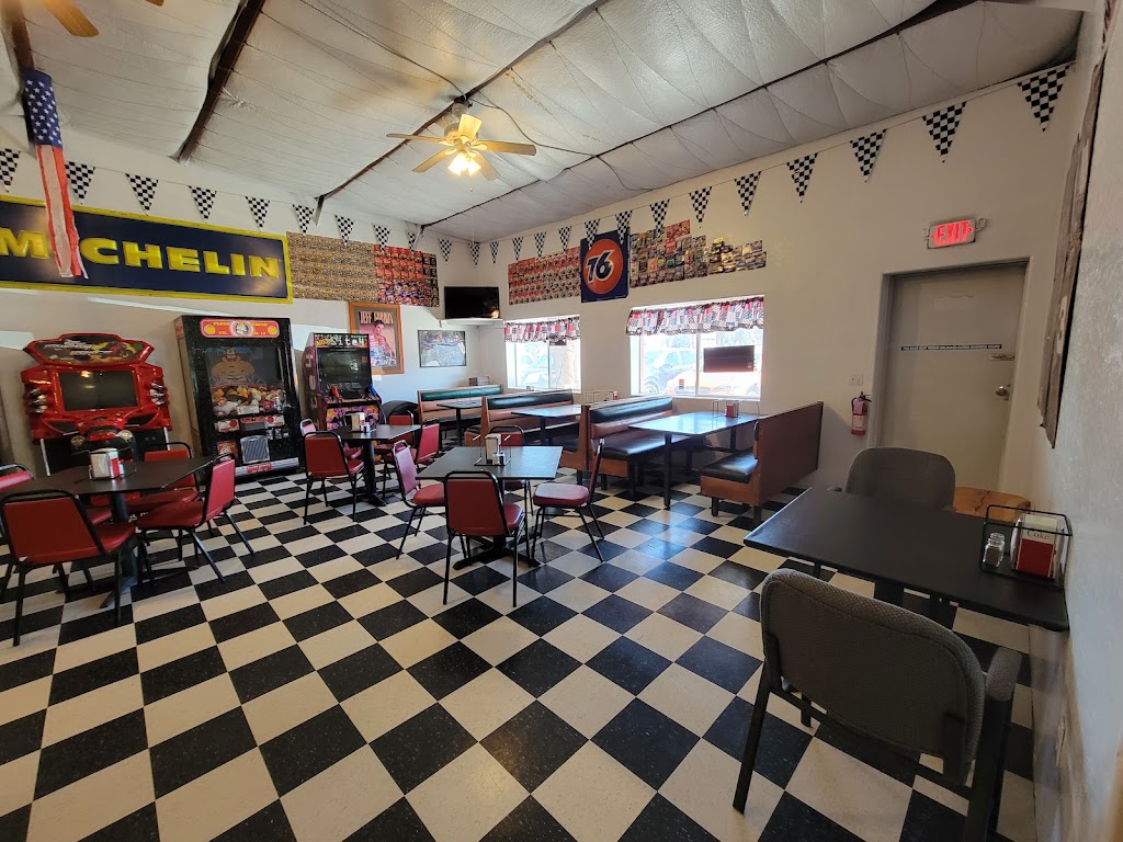 Pit Stop Pizza | restaurant | 2232 AZ-260, Heber-Overgaard, AZ 85928, USA | 9285355711 OR +1 928-535-5711